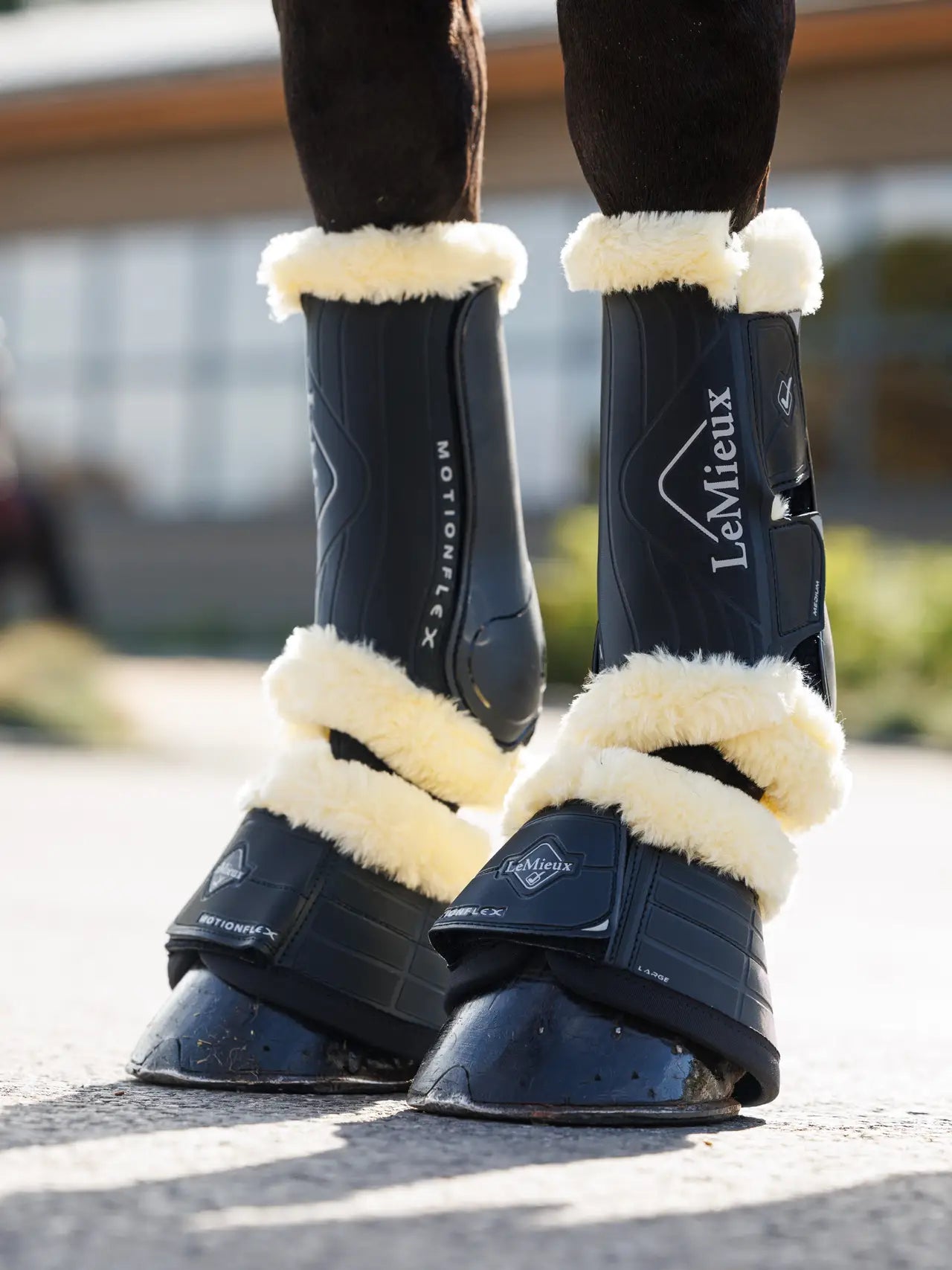 LeMieux Motionflex Hufglocken Simuwool